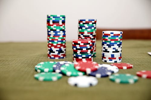 Nettipokerin Ilmainen Kalorilaskuri: Tarpeet Ja Hyödyt